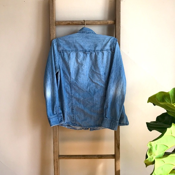 Perfect Distressed Denim Shirt - Picture 4 of 4